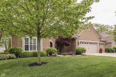 6166 Royal Alley Place Indianapolis IN 46237