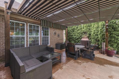 6166 Royal Alley Place Indianapolis IN 46237