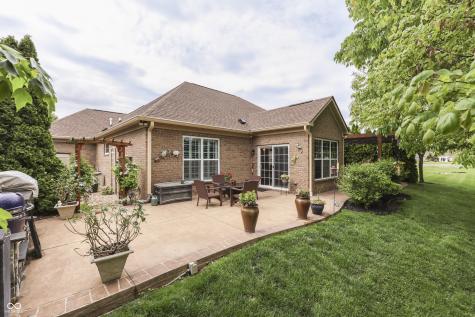 6166 Royal Alley Place Indianapolis IN 46237