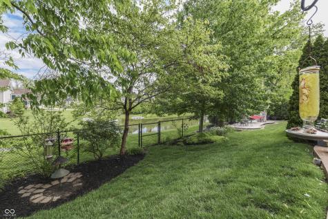 6166 Royal Alley Place Indianapolis IN 46237