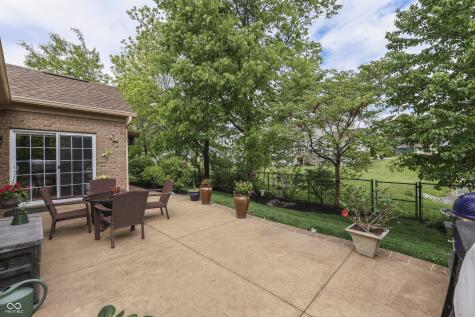 6166 Royal Alley Place Indianapolis IN 46237