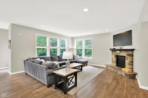 14916 W Black Wolf Run Drive Carmel IN 46033
