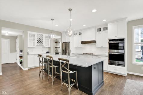 14916 W Black Wolf Run Drive Carmel IN 46033