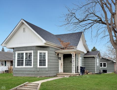 806 S 17th Street Elwood IN 46036