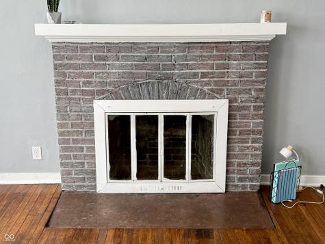806 S 17th Street Elwood IN 46036
