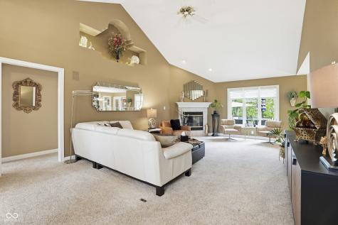 12634 Doe Lane Indianapolis IN 46236