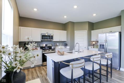 10242 Eagleton Place Indianapolis IN 46239