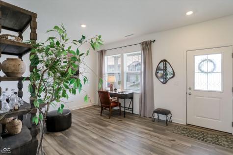 10242 Eagleton Place Indianapolis IN 46239