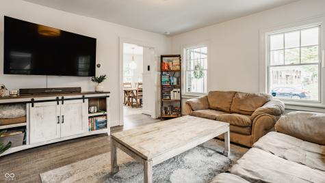 908 E 49th Street Indianapolis IN 46205