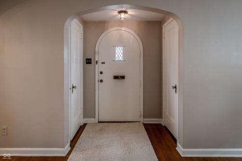5954 Ralston Avenue Indianapolis IN 46220