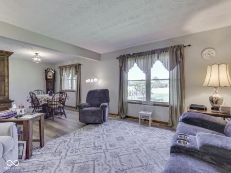 3260 E 150 S Franklin IN 46131