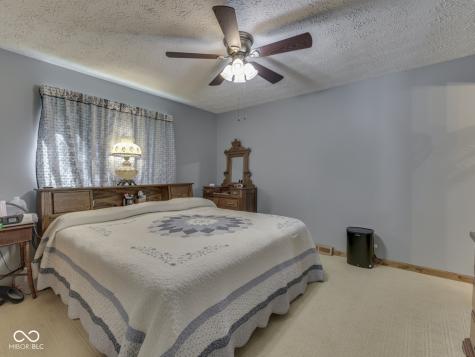 3260 E 150 S Franklin IN 46131