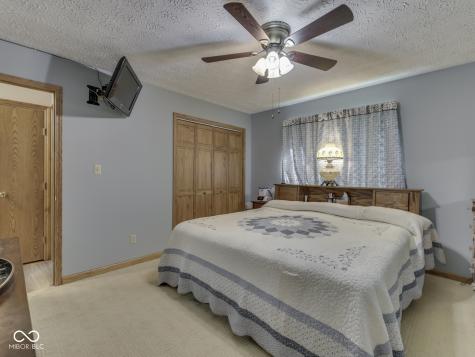 3260 E 150 S Franklin IN 46131