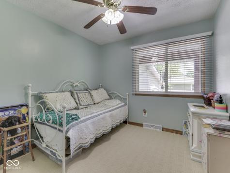 3260 E 150 S Franklin IN 46131