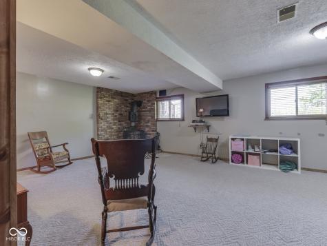 3260 E 150 S Franklin IN 46131