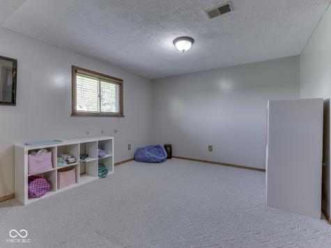 3260 E 150 S Franklin IN 46131