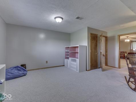 3260 E 150 S Franklin IN 46131