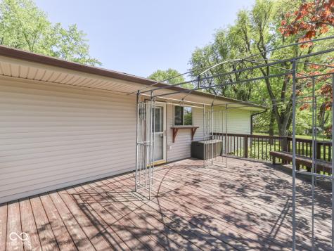 3260 E 150 S Franklin IN 46131
