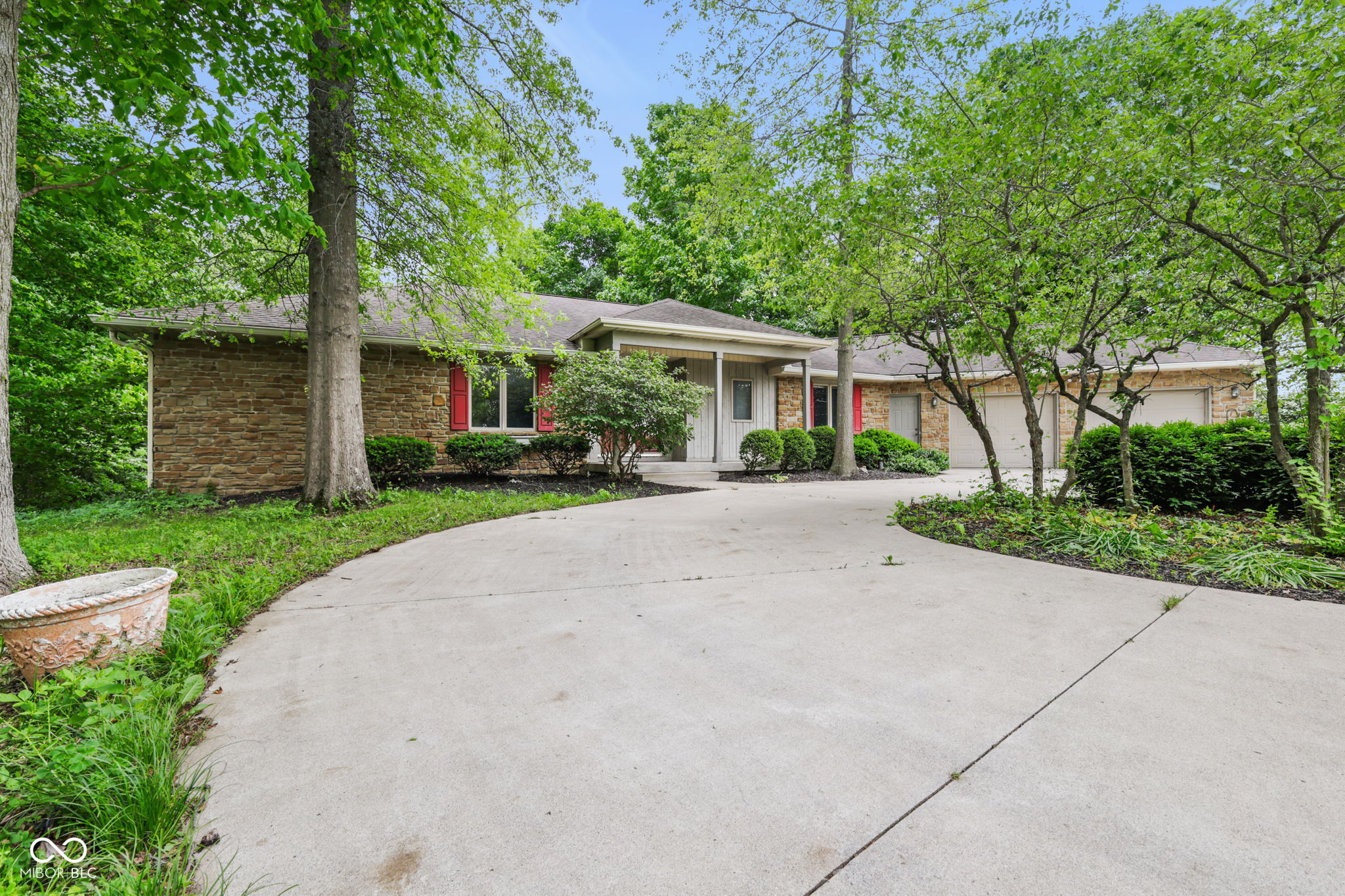 4568 N State Road 9 Shelbyville IN 46176