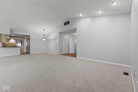 4568 N State Road 9 Shelbyville IN 46176