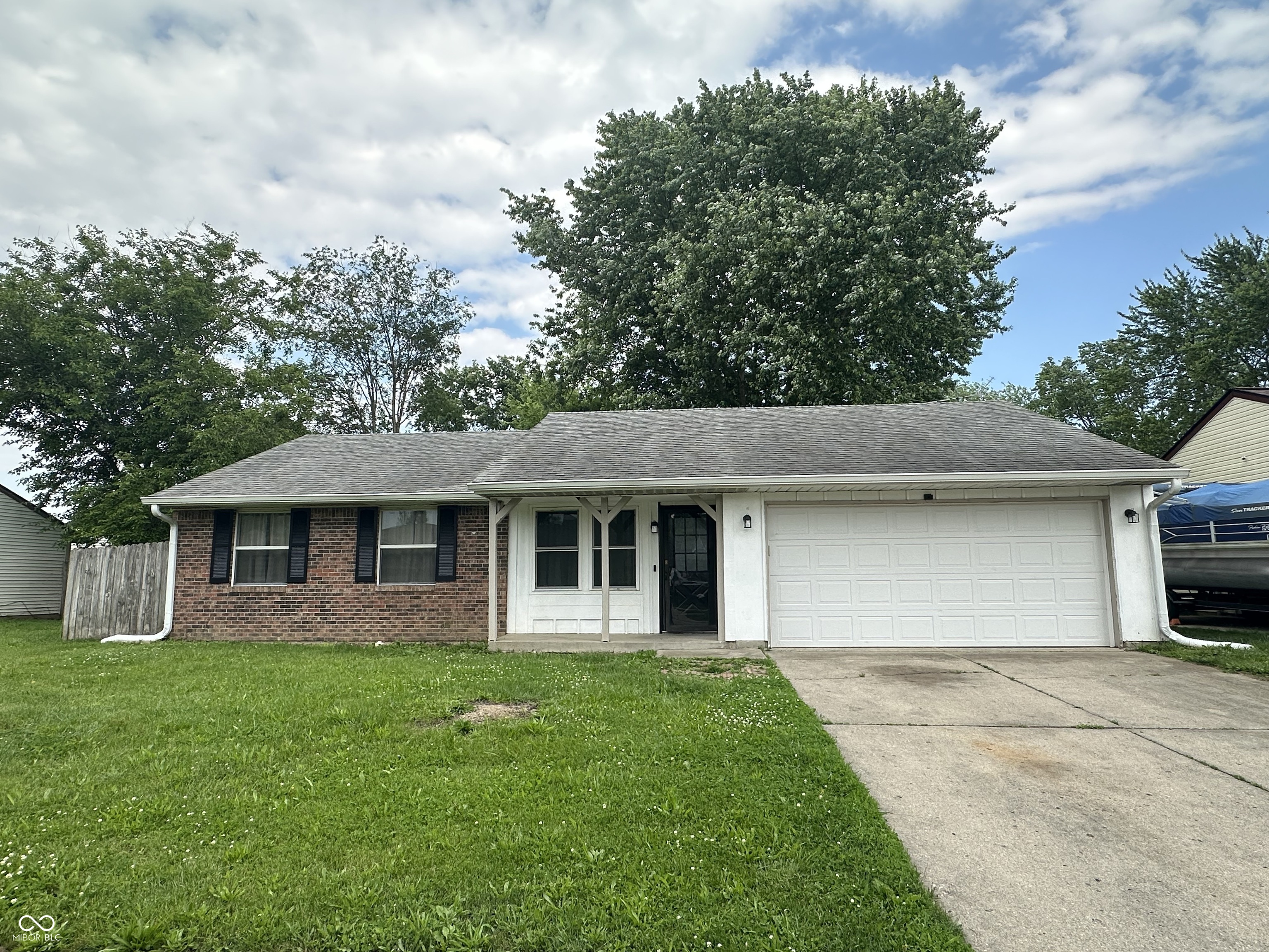 3259 Pawnee Drive Indianapolis IN 46235