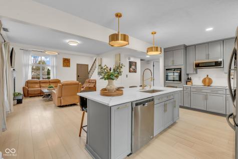 5910 Ann Marie Way Indianapolis IN 46254