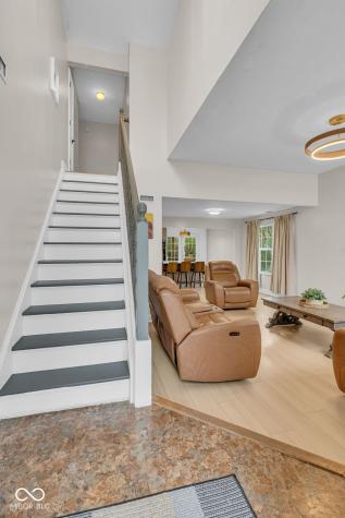 5910 Ann Marie Way Indianapolis IN 46254