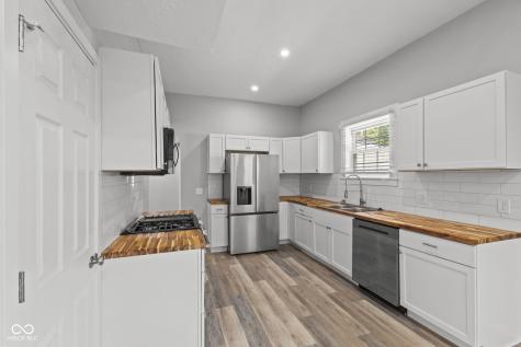 1814 N Parker Avenue Indianapolis IN 46218