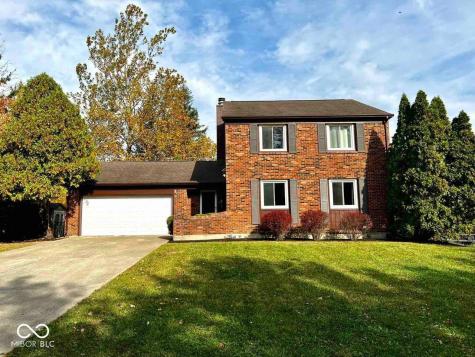 30 Village Court Zionsville IN 46077