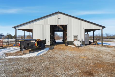 9196 E 300 N Whitestown IN 46075