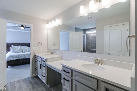 6807 Sable Point Drive Brownsburg IN 46112