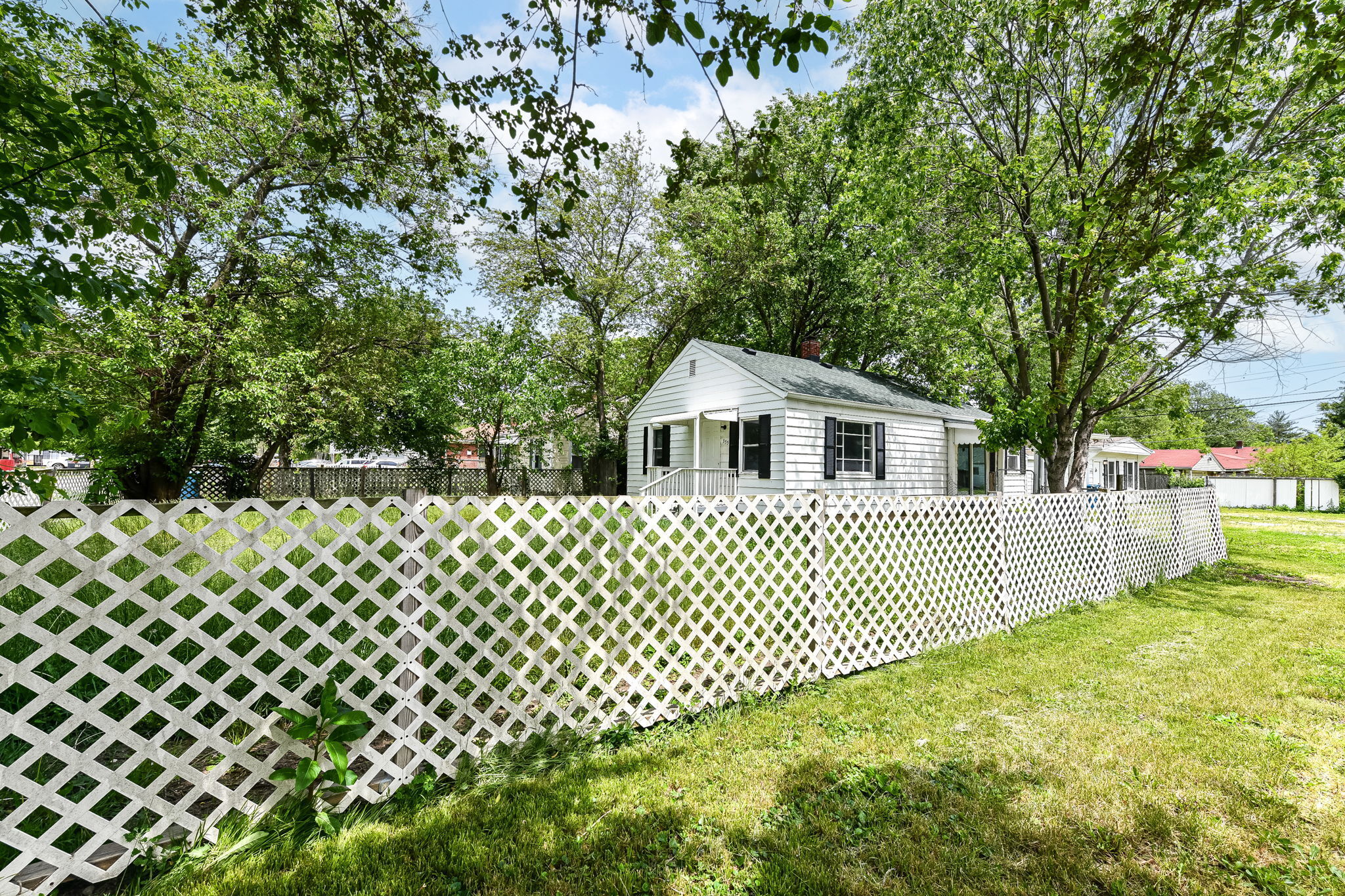355 S Vine Street Indianapolis IN 46241