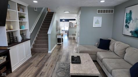 1121 S Capitol Avenue Indianapolis IN 46225