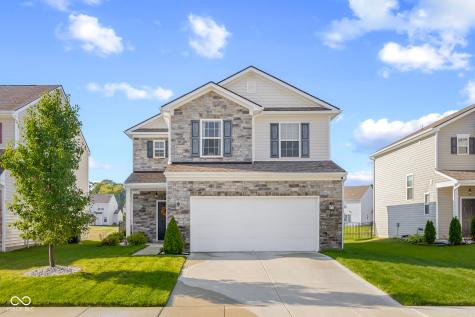 2437 Creekland Drive Columbus IN 47201