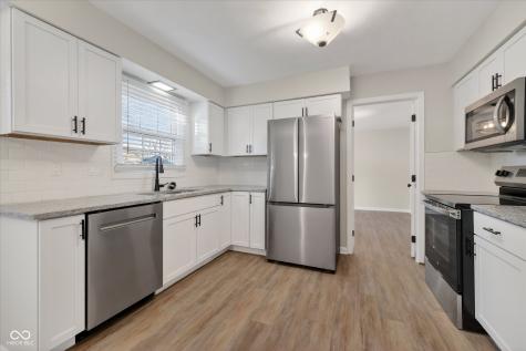 12112 Roxbury Place Carmel IN 46033