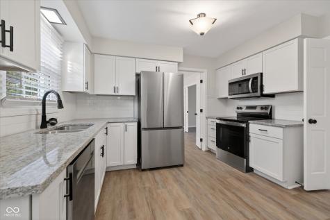 12112 Roxbury Place Carmel IN 46033