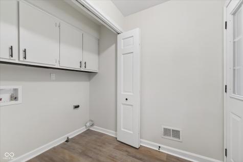 12112 Roxbury Place Carmel IN 46033