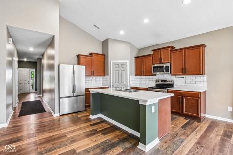 6627 Mayapple Drive Pendleton IN 46064