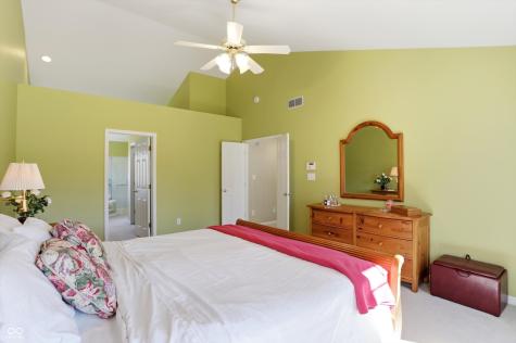 10828 Woodmont Lane Fishers IN 46037