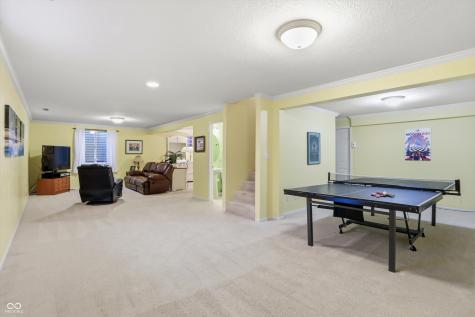 10828 Woodmont Lane Fishers IN 46037