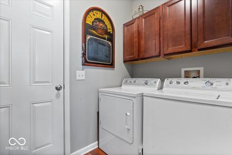 13447 Cuppertino Lane Carmel IN 46074