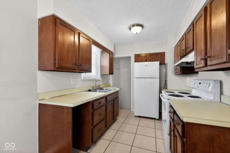 6676 E 18th Street Indianapolis IN 46219
