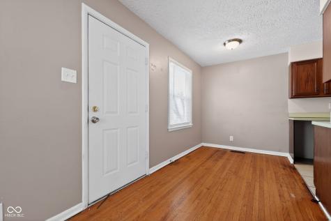 6676 E 18th Street Indianapolis IN 46219
