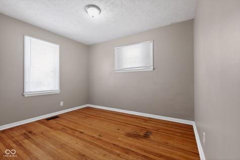 6676 E 18th Street Indianapolis IN 46219