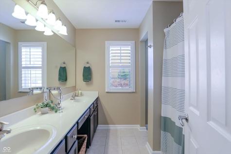 2986 Weatherstone Drive Carmel IN 46032