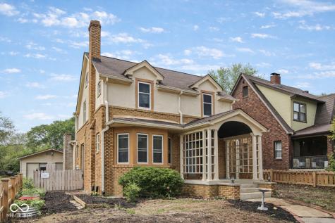 824 N Graham Avenue Indianapolis IN 46219