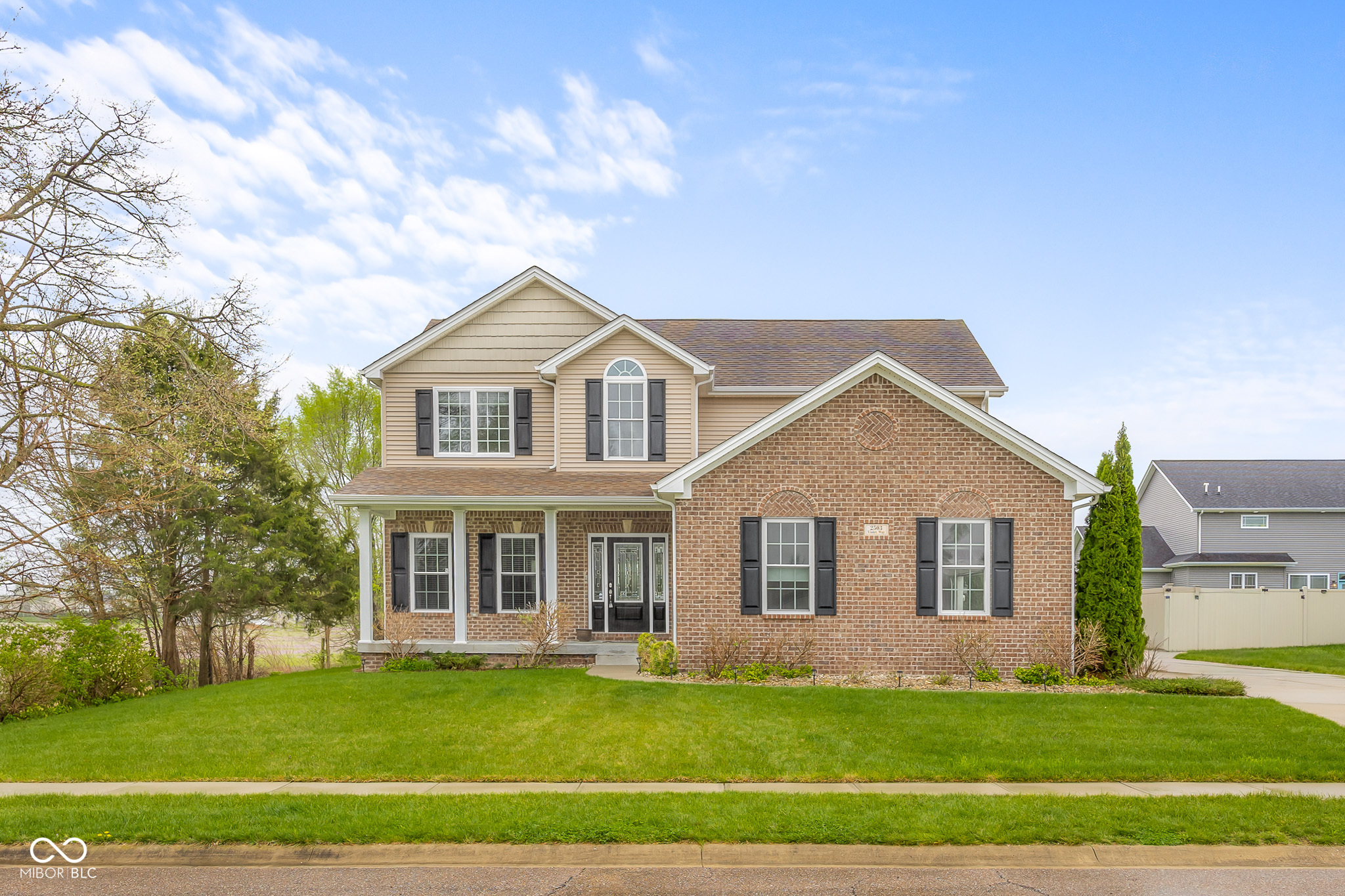 2503 Violet Way Columbus IN 47201