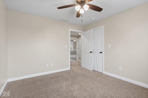2503 Violet Way Columbus IN 47201