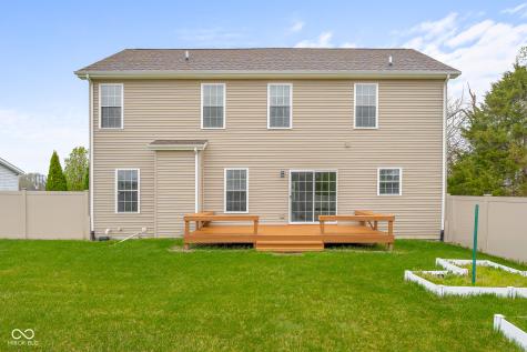 2503 Violet Way Columbus IN 47201