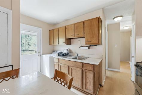 4737 E 33rd Street Indianapolis IN 46218
